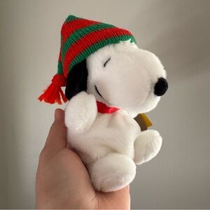 Snoopy Peanuts 5” Palm Pals Holiday